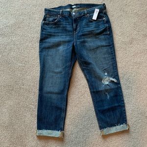 NWT Old Navy Boyfriend jeans. Size 10.